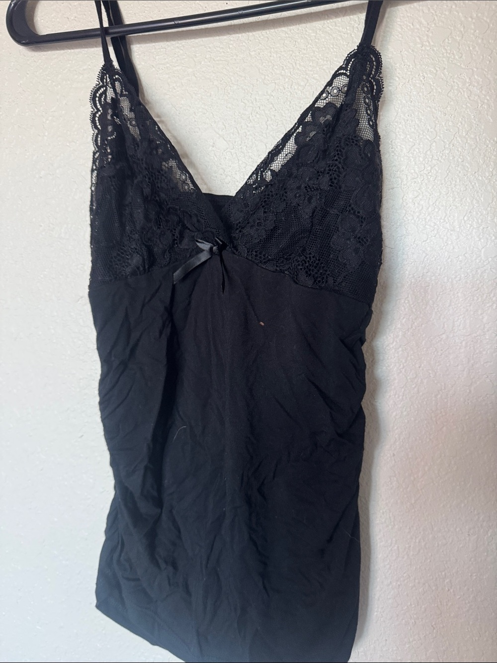 SHEIN Black Lace-Trim Crop Cami Top